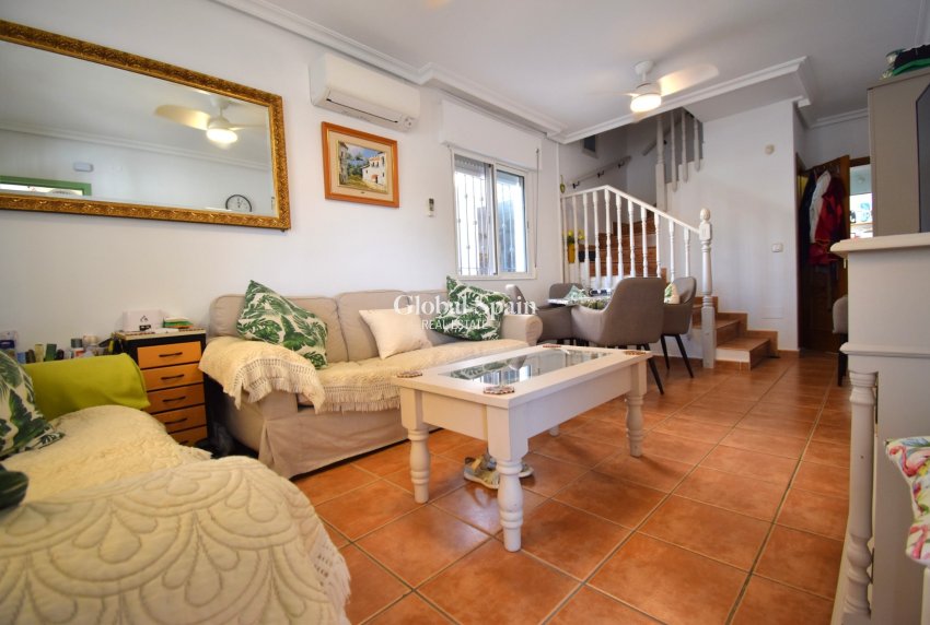 Revente - MAISON -
ORIHUELA COSTA - La Zenia