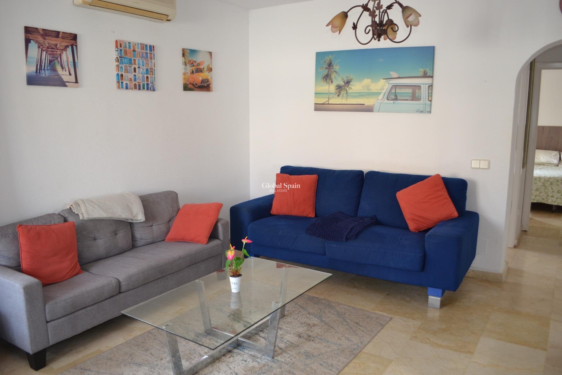 Revente - MAISON -
ORIHUELA COSTA - La Zenia