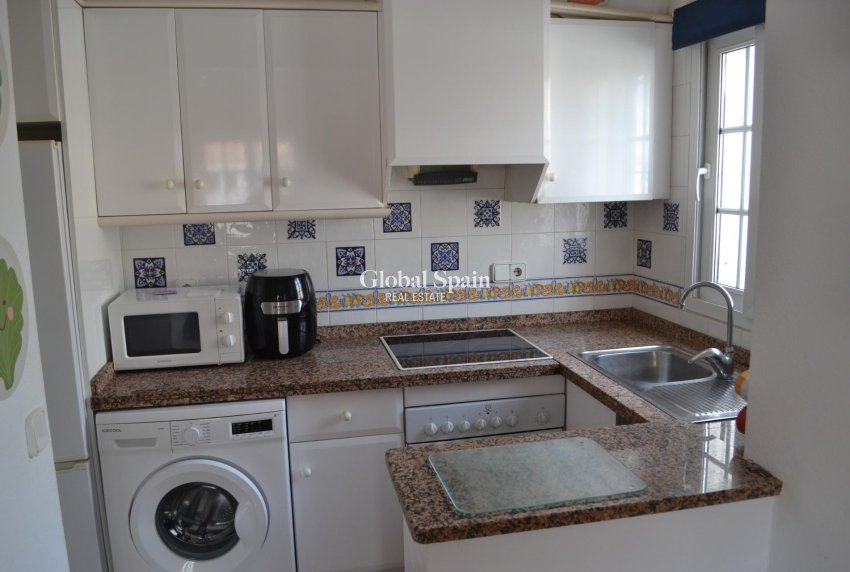 Revente - MAISON -
ORIHUELA COSTA - La Zenia