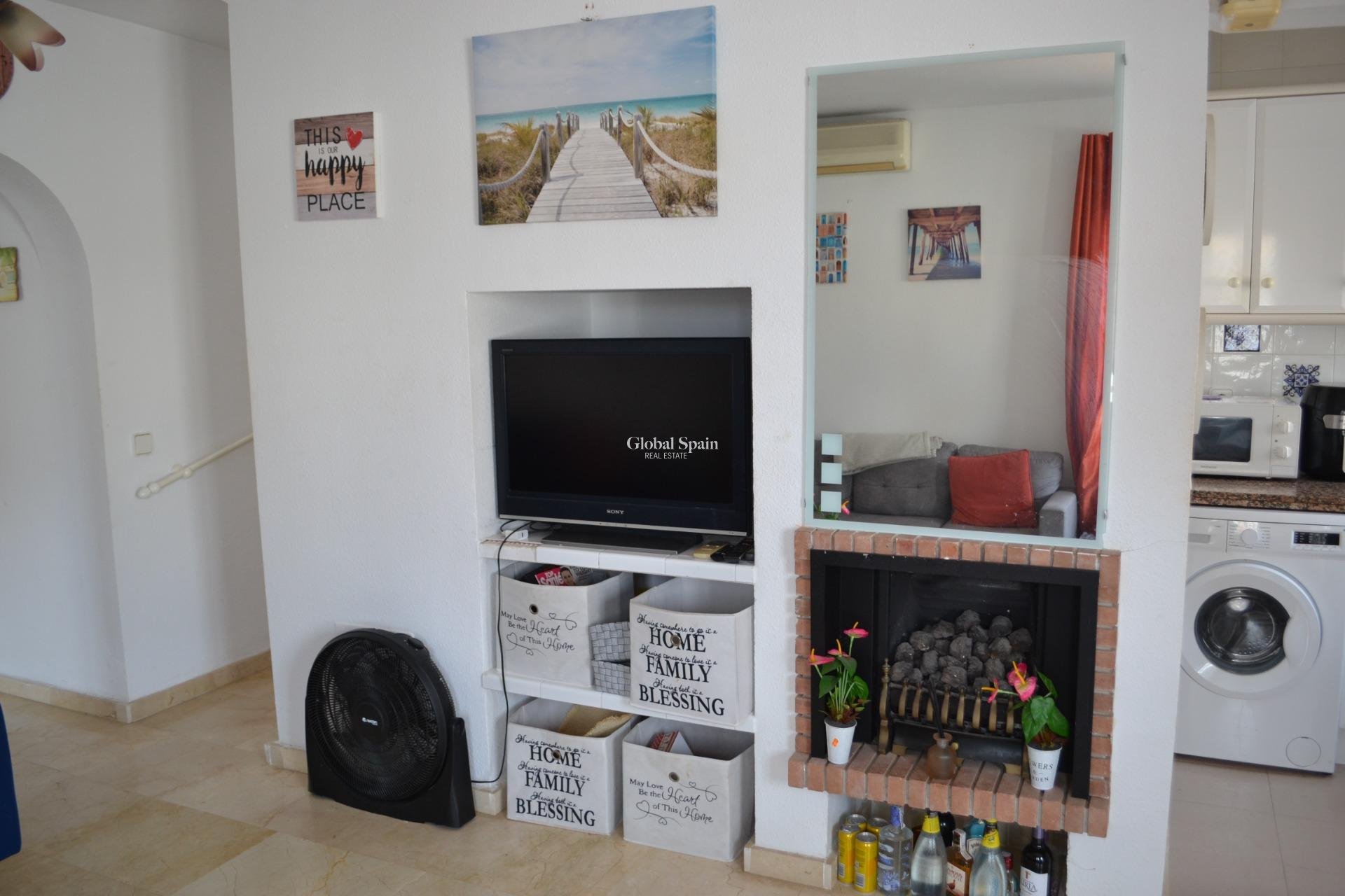 Revente - MAISON -
ORIHUELA COSTA - La Zenia