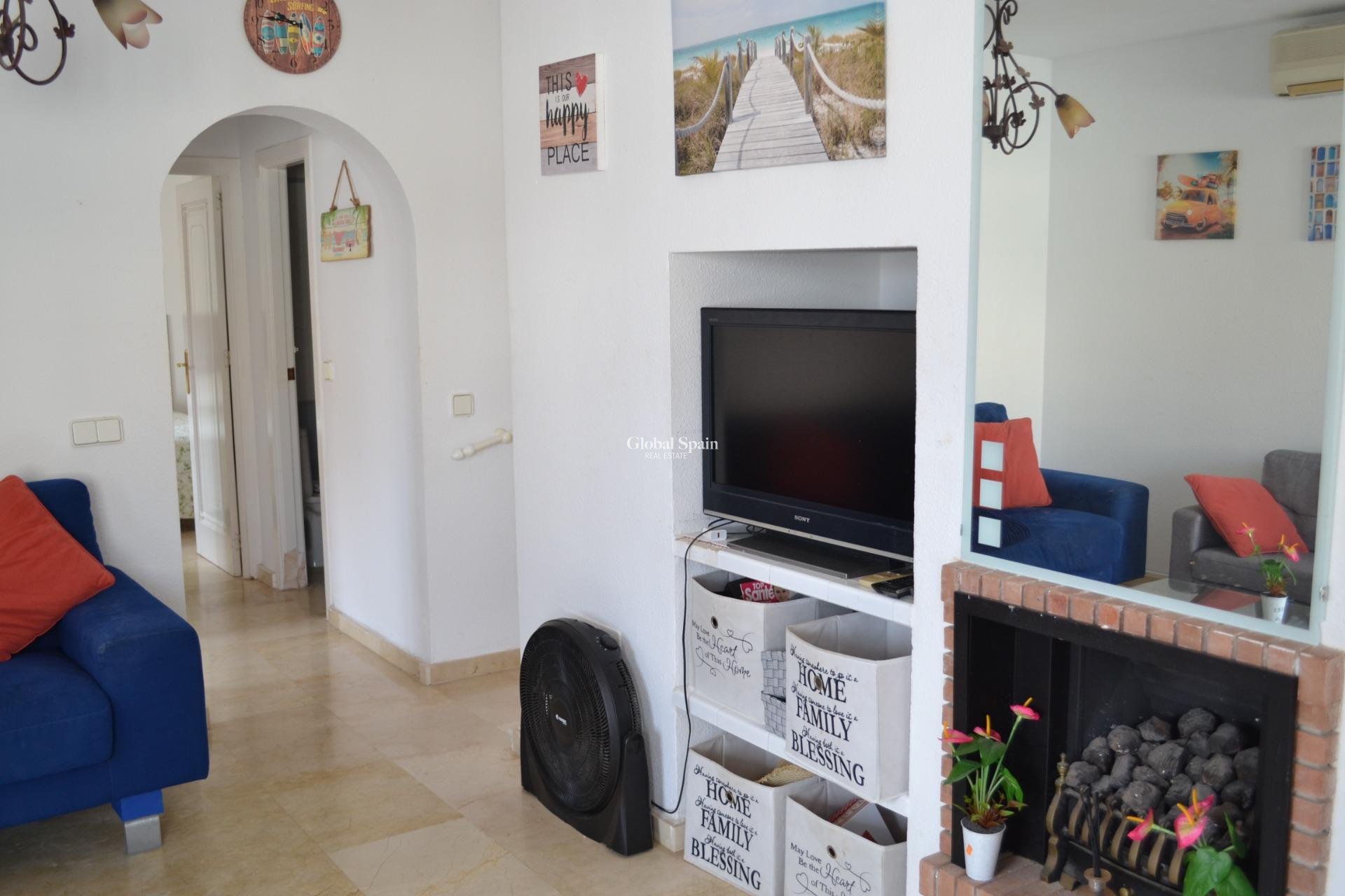 Revente - MAISON -
ORIHUELA COSTA - La Zenia