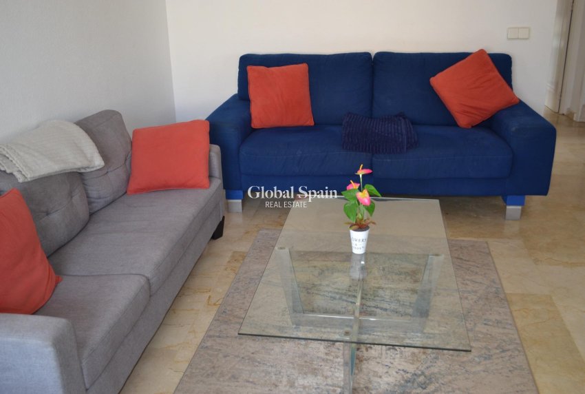 Revente - MAISON -
ORIHUELA COSTA - La Zenia