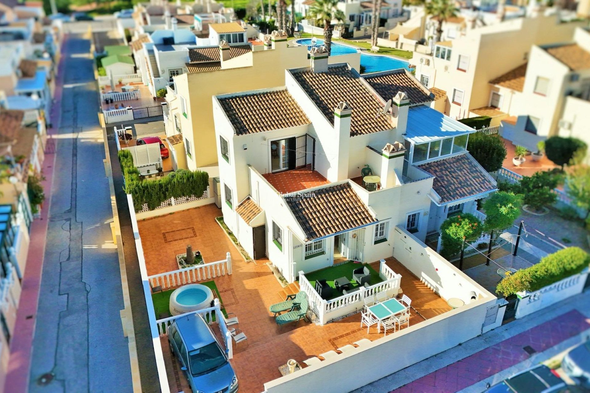 Revente - MAISON -
ORIHUELA COSTA - La Zenia