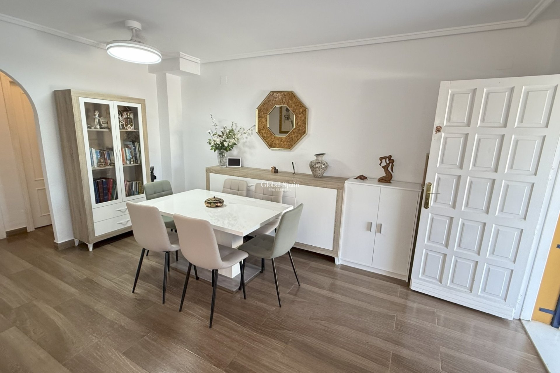 Revente - Maison -
ORIHUELA COSTA - La Zenia