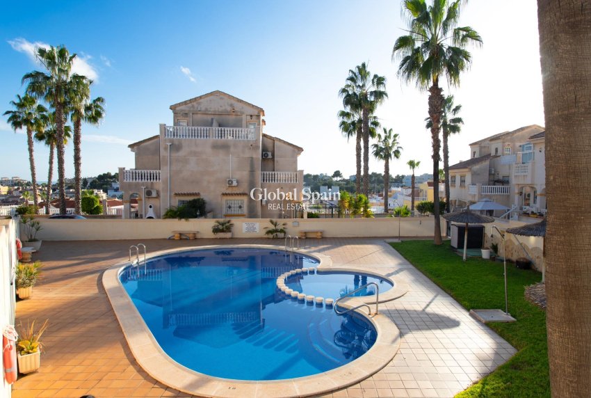 Revente - MAISON -
ORIHUELA COSTA - Las Filipinas