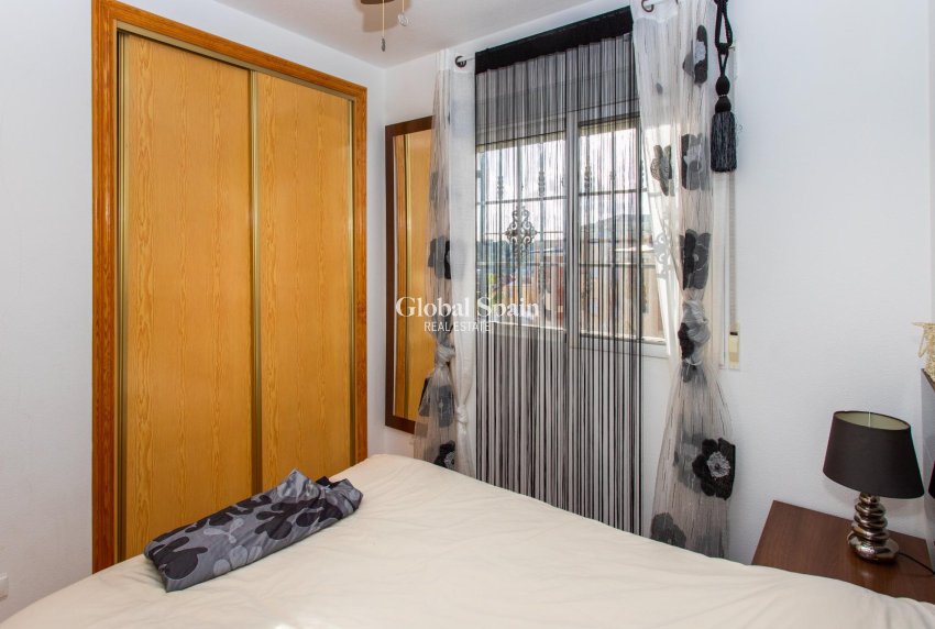 Revente - MAISON -
ORIHUELA COSTA - Las Filipinas