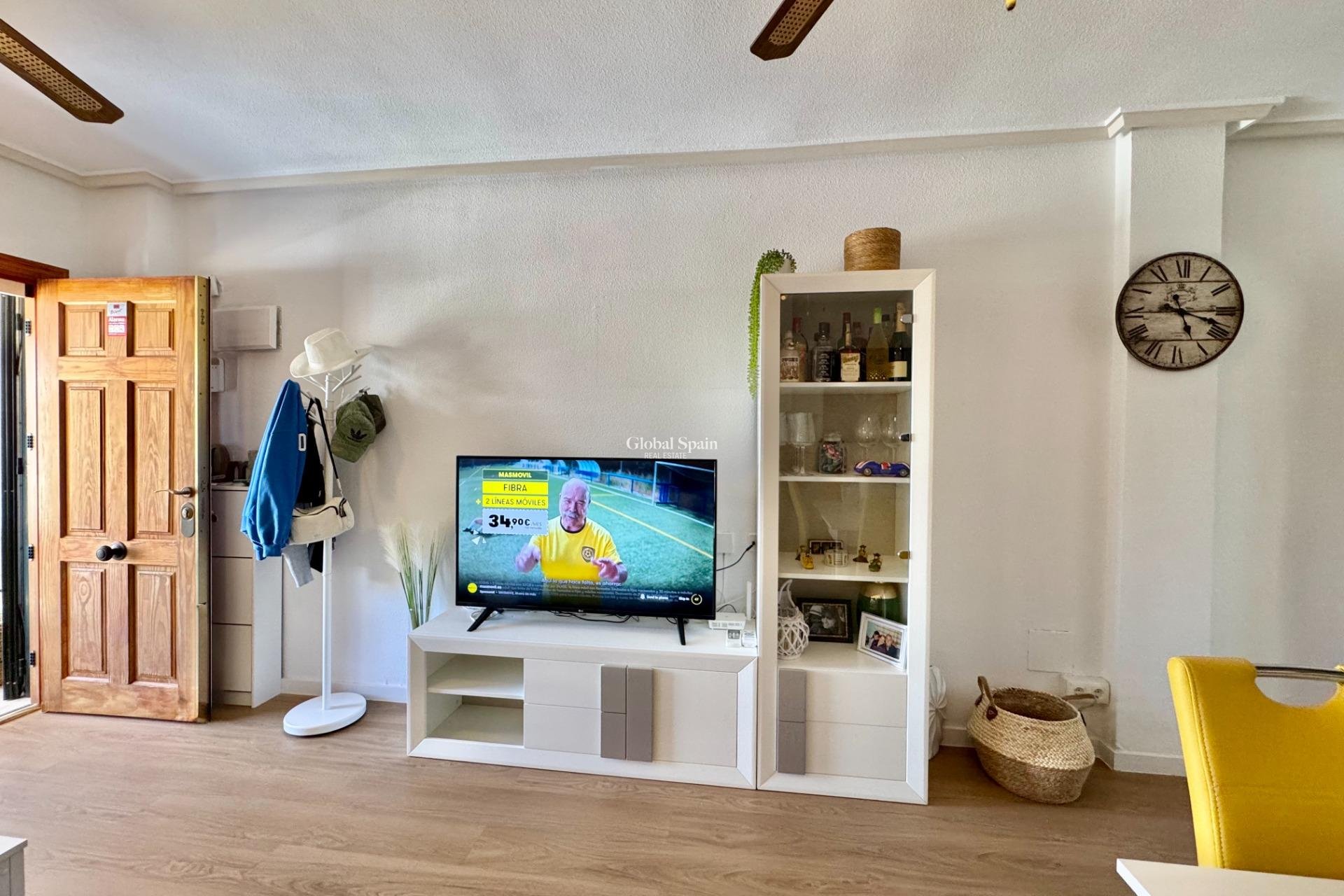 Revente - MAISON -
ORIHUELA COSTA - Las Filipinas