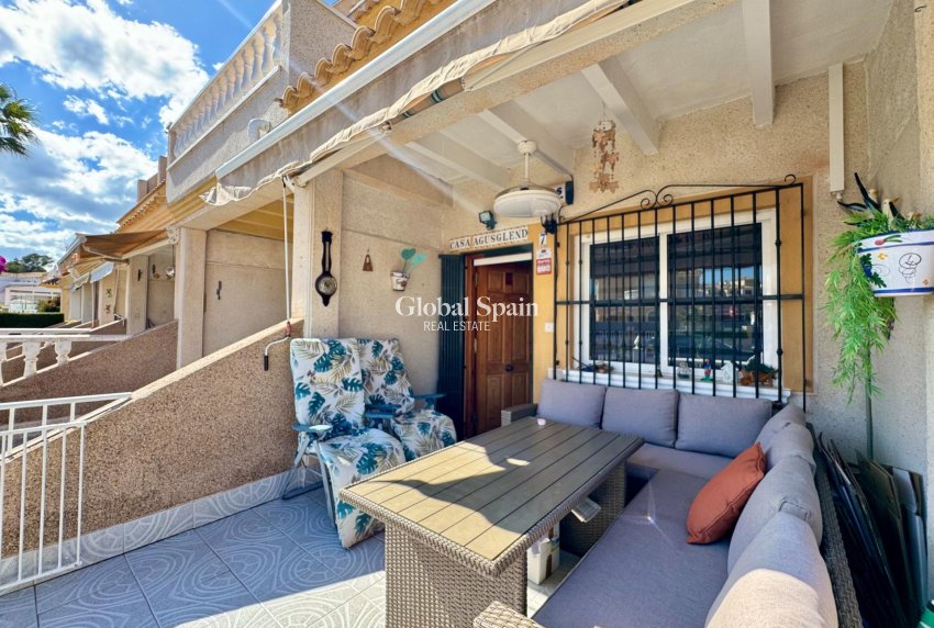 Revente - MAISON -
ORIHUELA COSTA - Las Filipinas