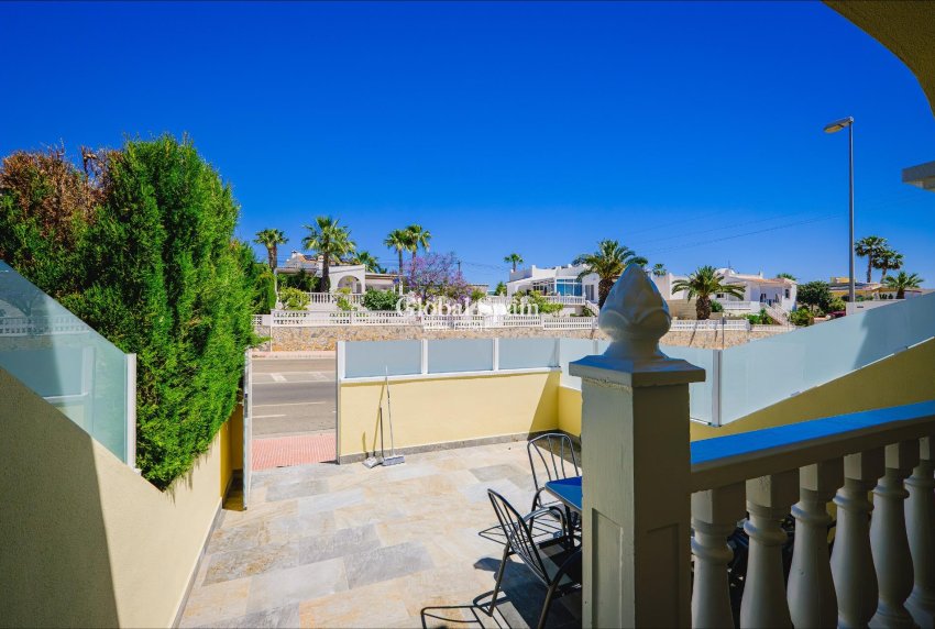 Revente - MAISON -
ORIHUELA COSTA - Las Filipinas