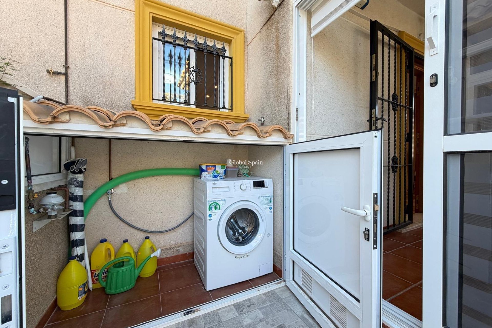 Revente - MAISON -
ORIHUELA COSTA - Las Filipinas