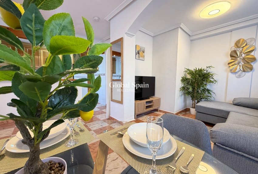 Revente - MAISON -
ORIHUELA COSTA - Las Filipinas