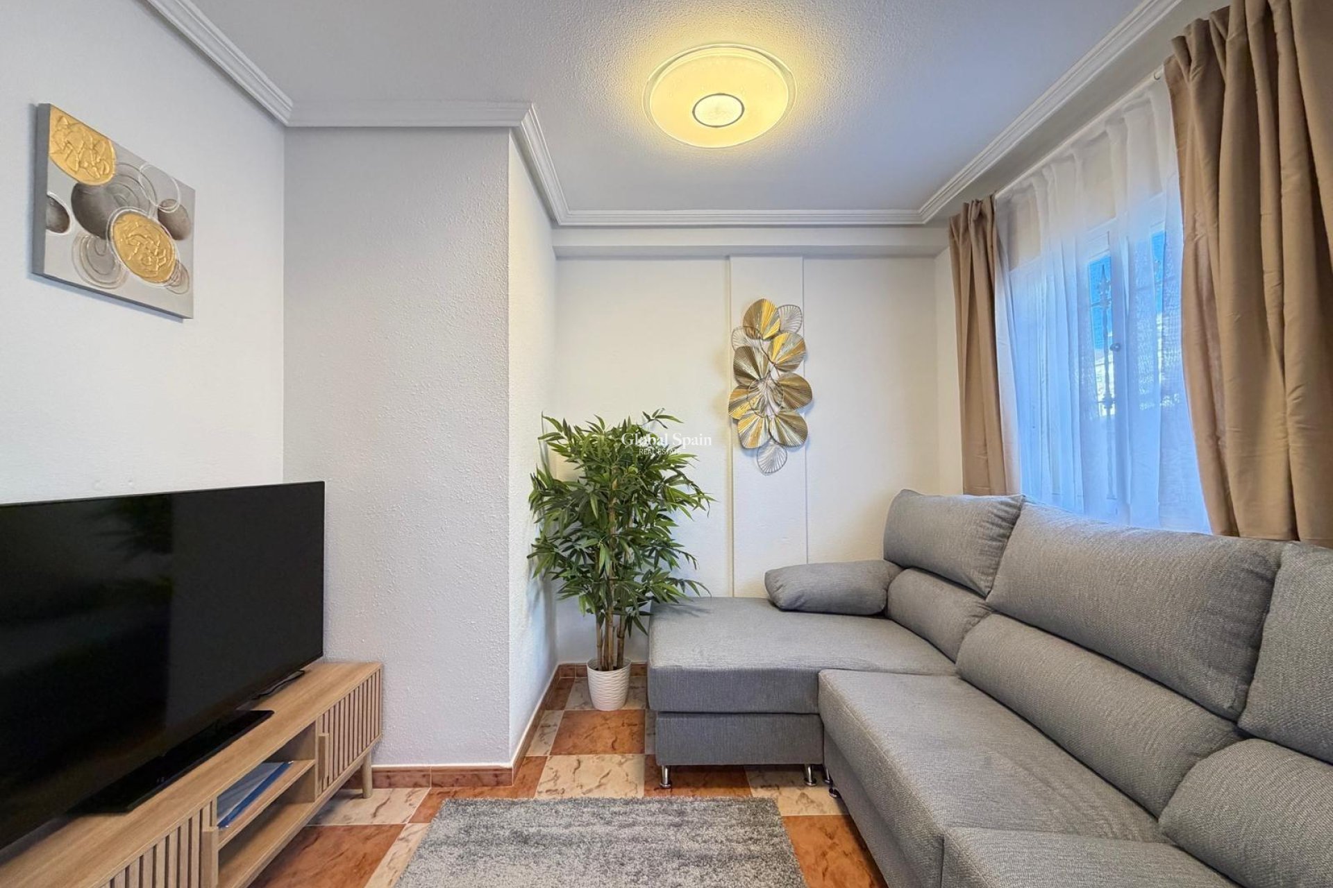 Revente - MAISON -
ORIHUELA COSTA - Las Filipinas