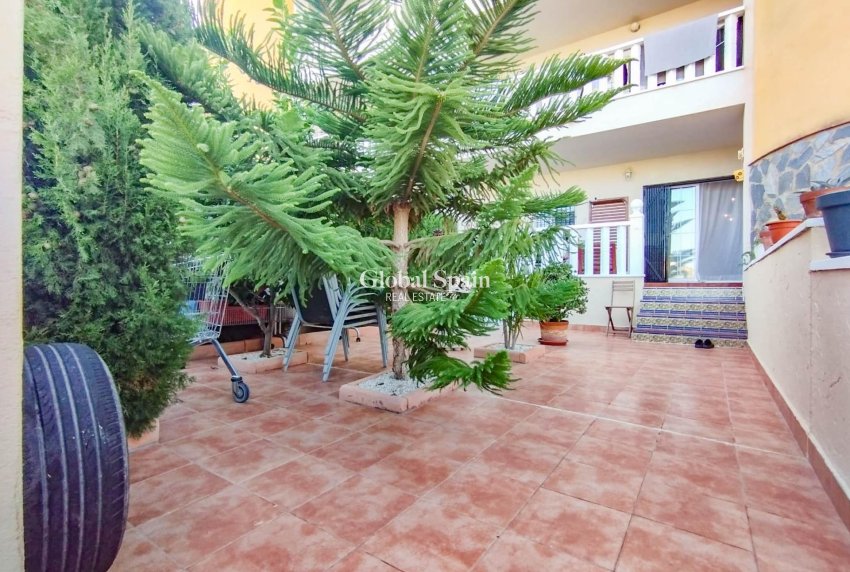 Revente - Maison -
ORIHUELA COSTA - Lomas de Cabo Roig-Los Dolses