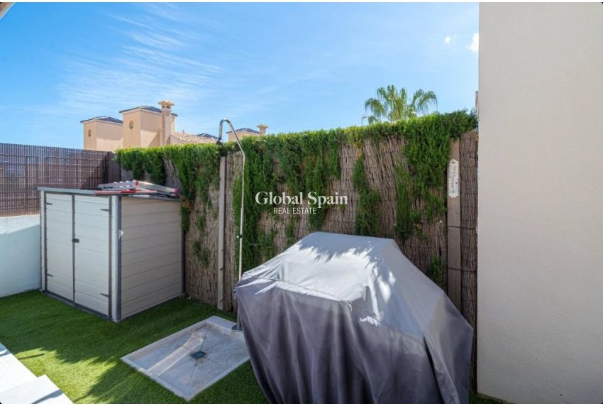 Revente - Maison -
ORIHUELA COSTA - Lomas de Cabo Roig