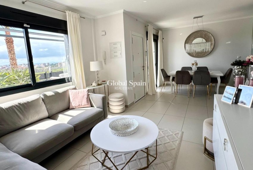 Revente - MAISON -
ORIHUELA COSTA - Lomas de Cabo Roig