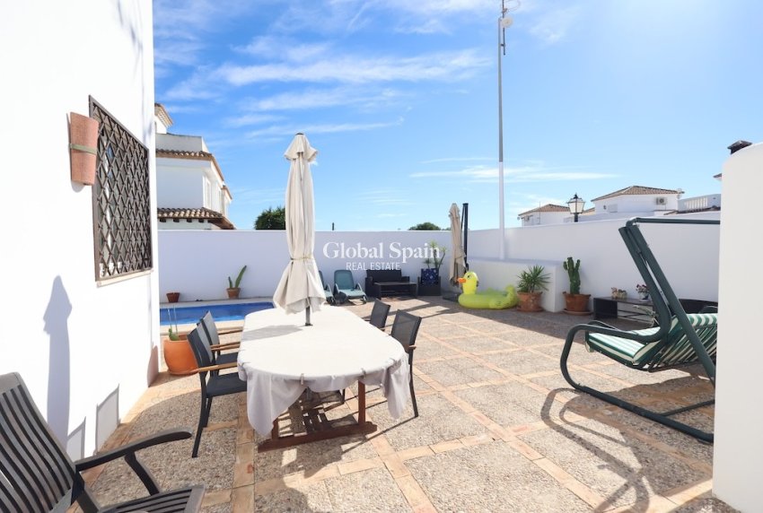 Revente - Maison -
ORIHUELA COSTA - Lomas de Campoamor