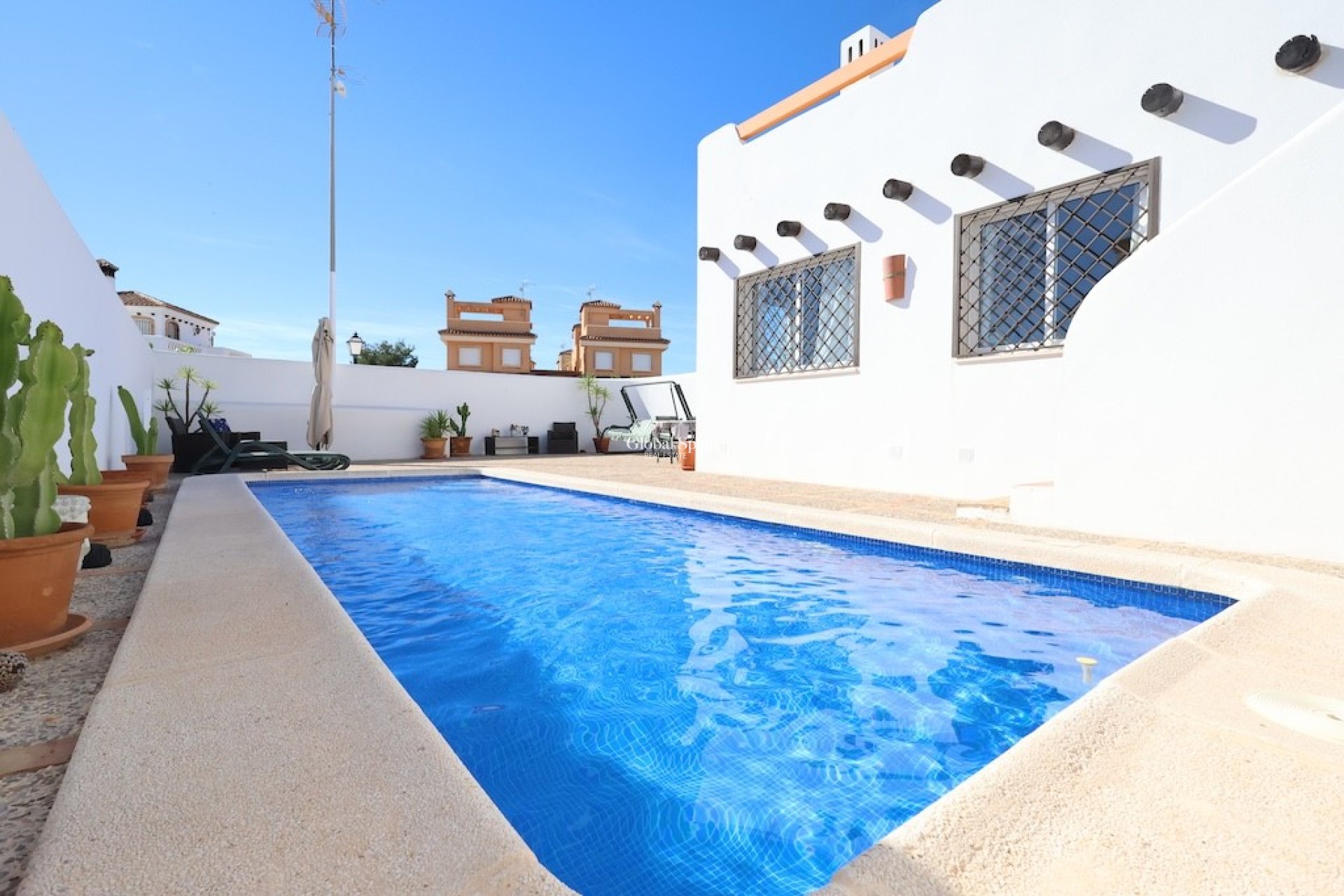 Revente - Maison -
ORIHUELA COSTA - Lomas de Campoamor