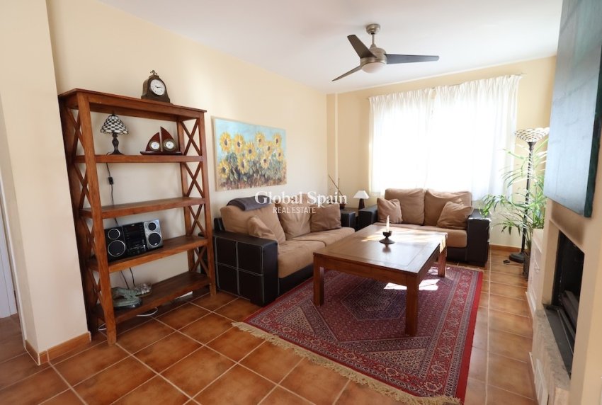 Revente - Maison -
ORIHUELA COSTA - Lomas de Campoamor