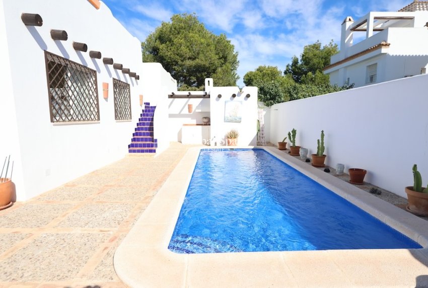 Revente - Maison -
ORIHUELA COSTA - Lomas de Campoamor