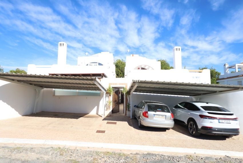 Revente - Maison -
ORIHUELA COSTA - Lomas de Campoamor