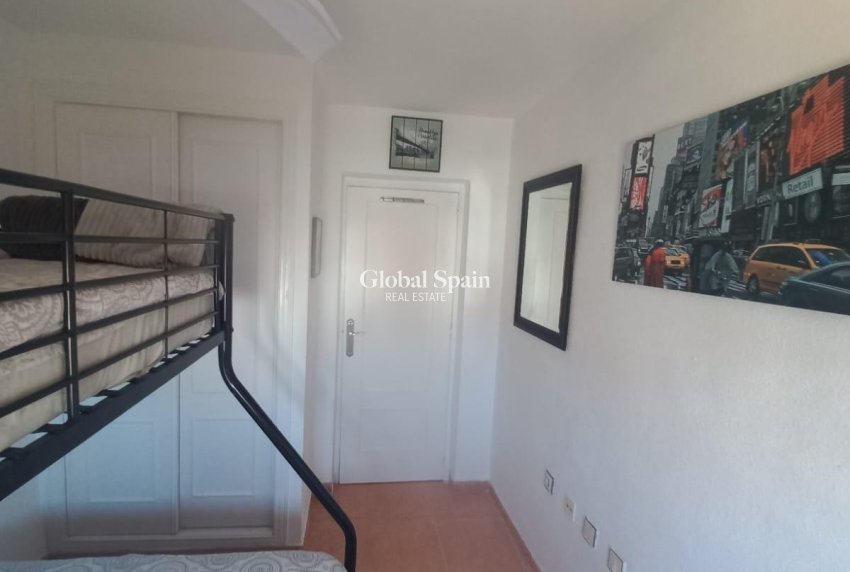 Revente - MAISON -
ORIHUELA COSTA - Los Almendros-la Florida
