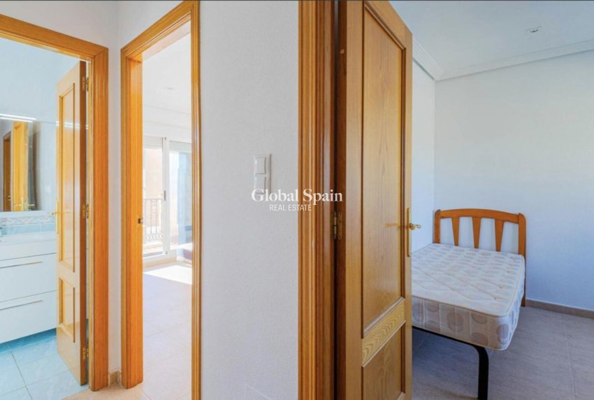 Revente - MAISON -
ORIHUELA COSTA - Los Altos