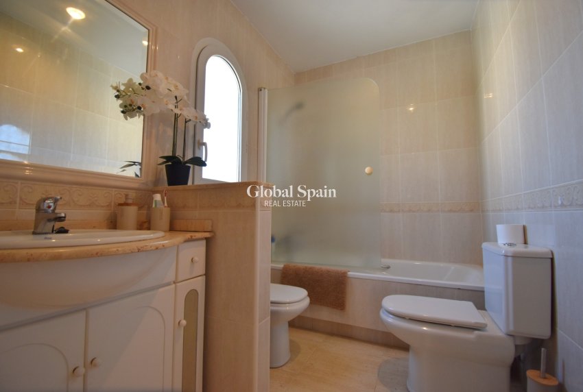 Revente - MAISON -
Orihuela Costa - Los Altos