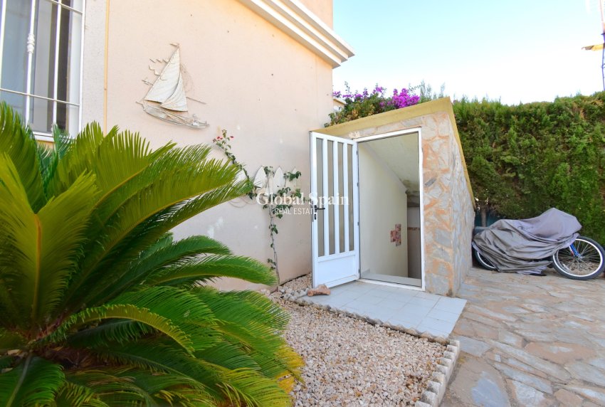 Revente - MAISON -
Orihuela Costa - Los Altos