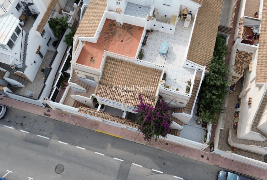 Revente - Maison -
ORIHUELA COSTA - LOS BALCONES - LOS ALTOS