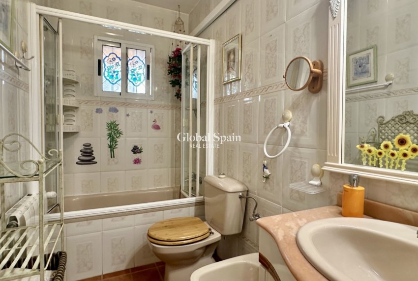 Revente - MAISON -
ORIHUELA COSTA - LOS BALCONES - LOS ALTOS