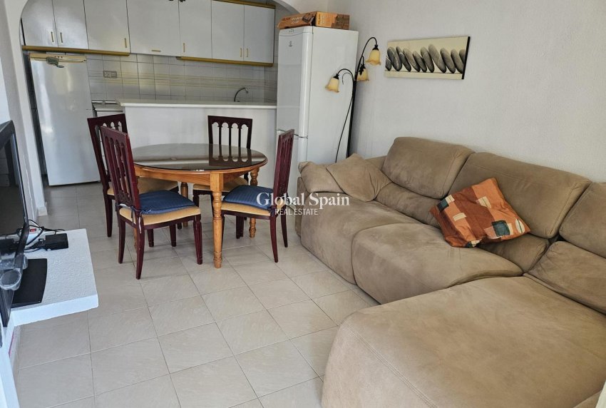 Revente - MAISON -
ORIHUELA COSTA - LOS BALCONES - LOS ALTOS