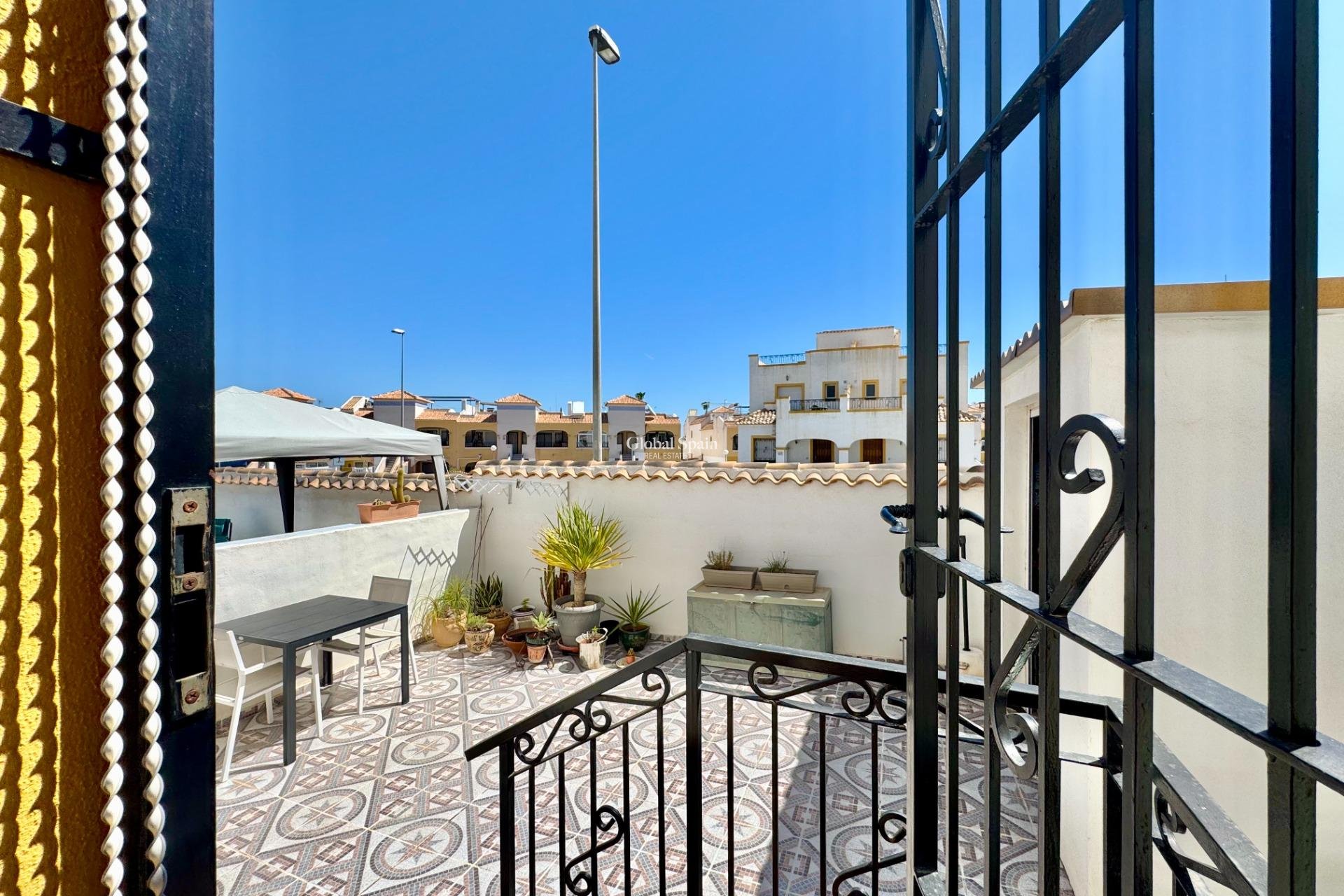 Revente - MAISON -
ORIHUELA COSTA - LOS BALCONES - LOS ALTOS
