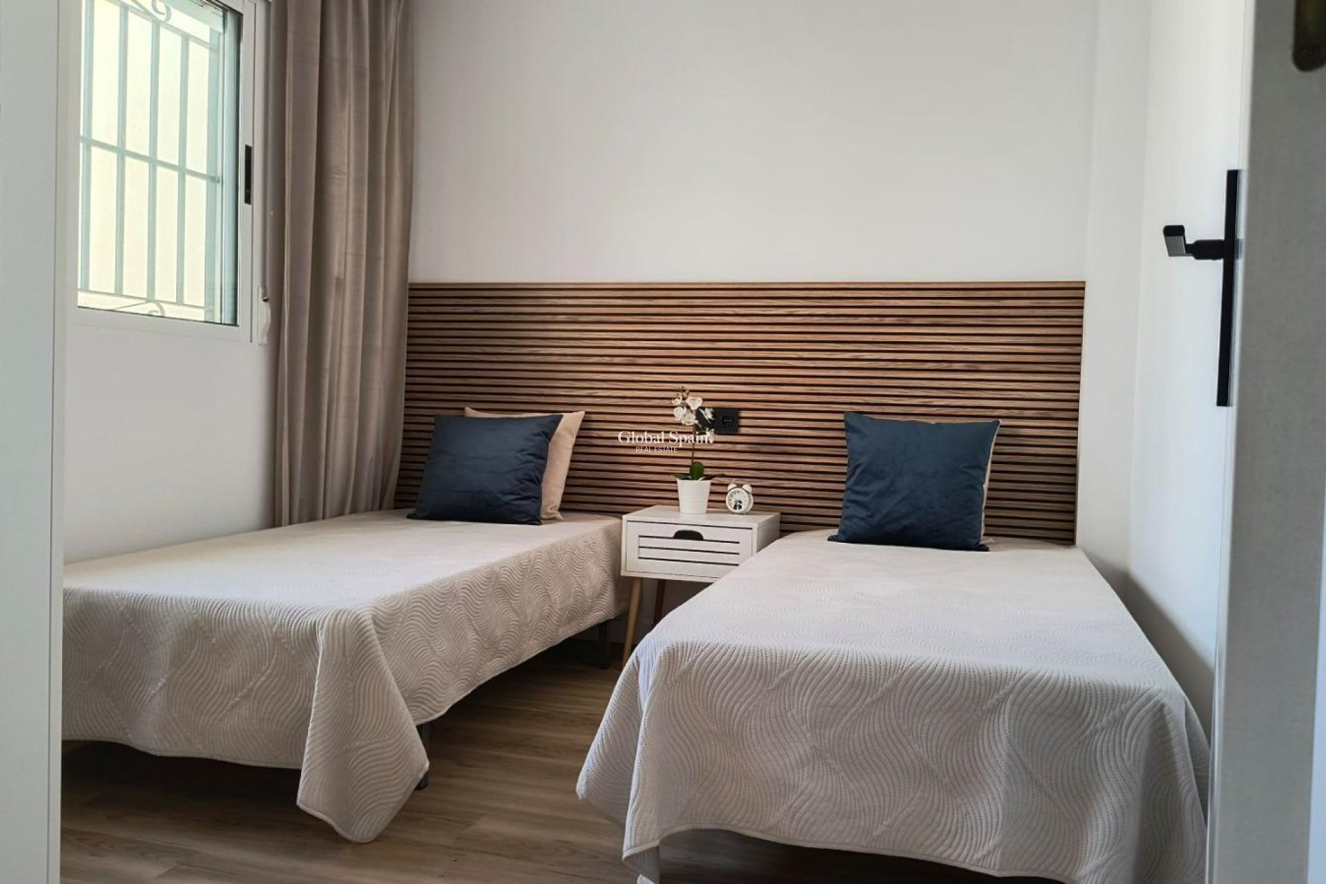 Revente - MAISON -
ORIHUELA COSTA - LOS BALCONES - LOS ALTOS