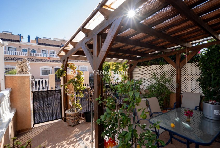 Revente - MAISON -
ORIHUELA COSTA - Los Dolses