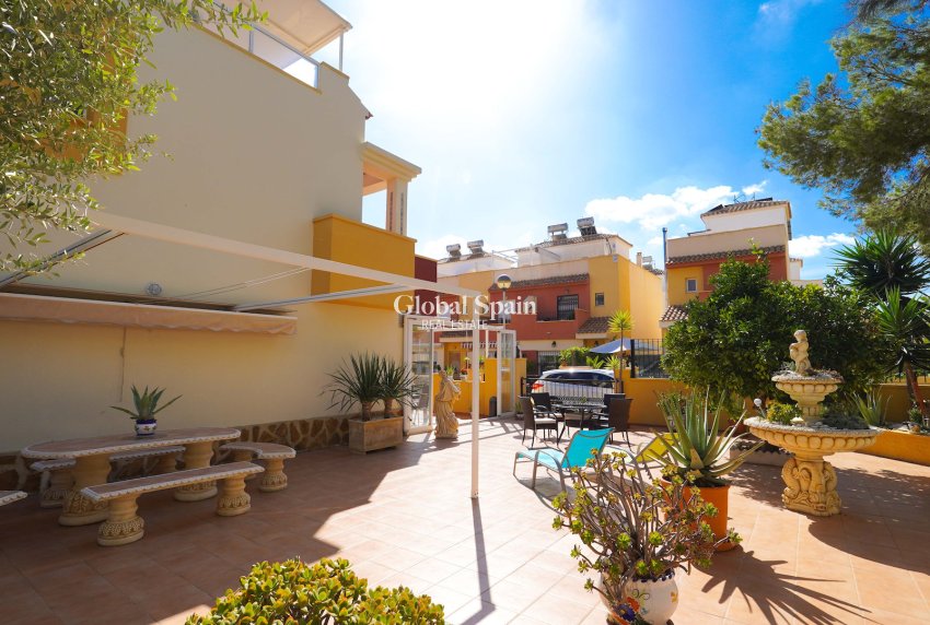 Revente - MAISON -
ORIHUELA COSTA - Los Dolses
