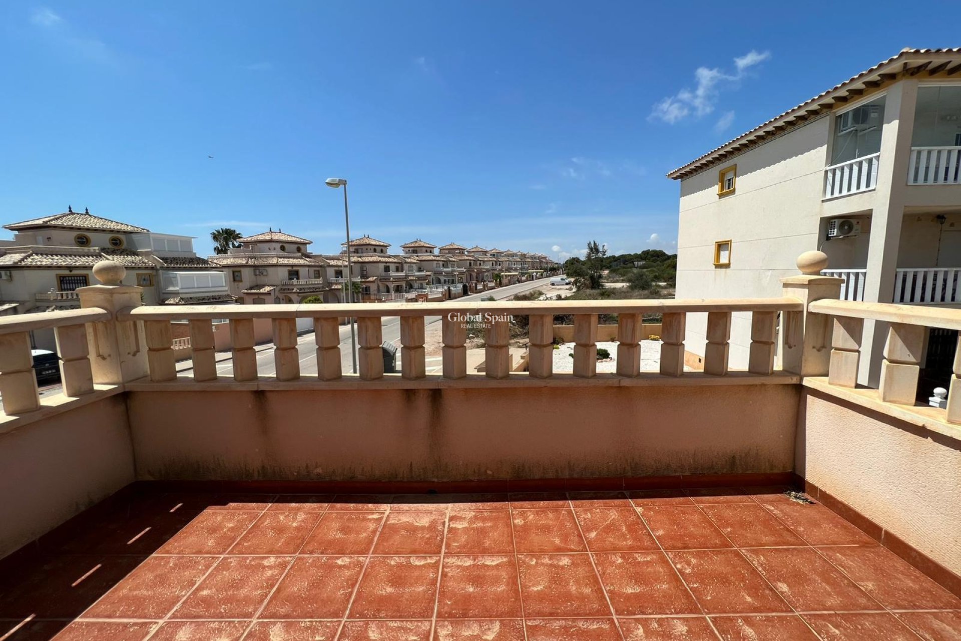 Revente - MAISON -
ORIHUELA COSTA - Montezenia