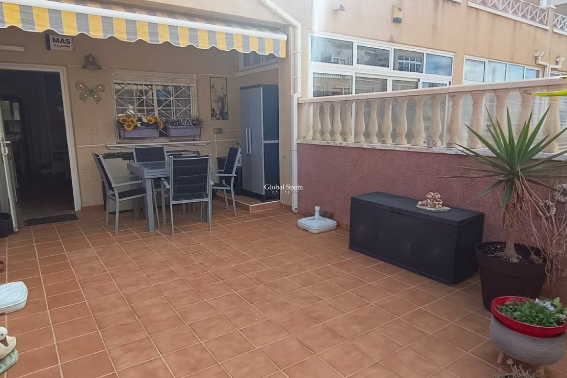 Revente - MAISON -
ORIHUELA COSTA - Orihuela Costa