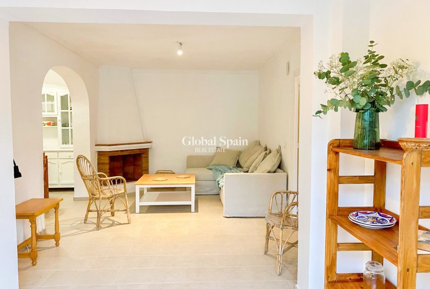 Revente - MAISON -
ORIHUELA COSTA - Orihuela Costa