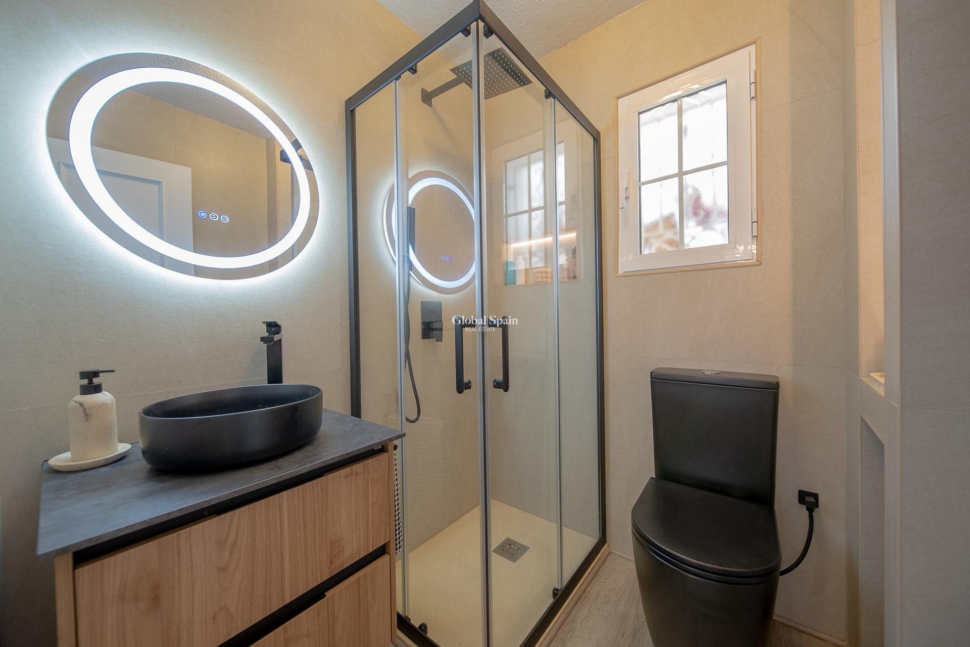 Revente - MAISON -
ORIHUELA COSTA - Pau 26