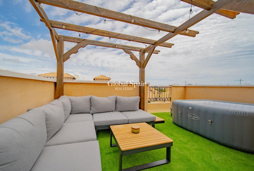 Revente - MAISON -
ORIHUELA COSTA - Pau 26