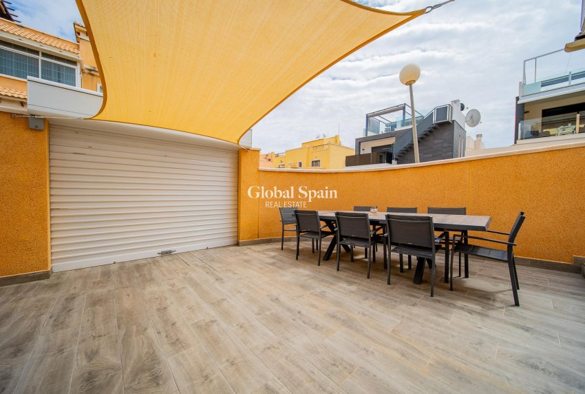 Revente - MAISON -
ORIHUELA COSTA - Pau 26