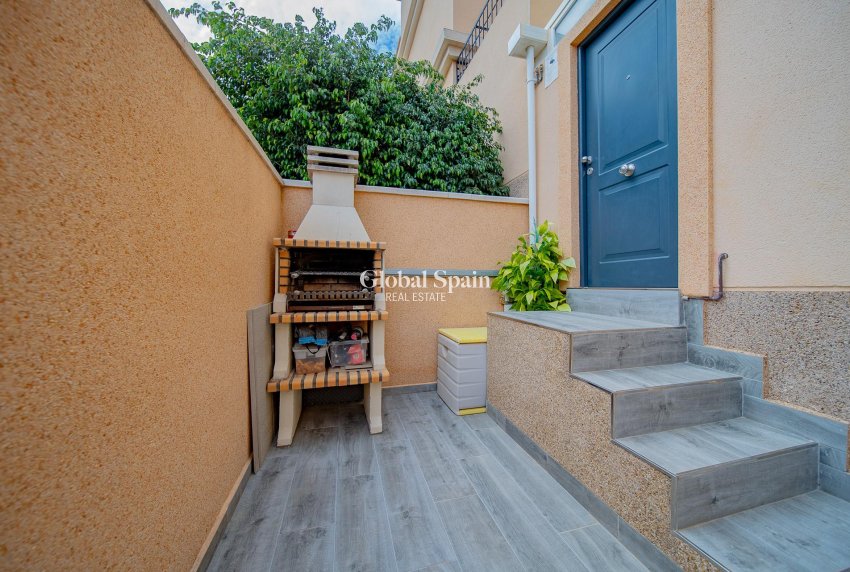 Revente - MAISON -
ORIHUELA COSTA - Pau 26