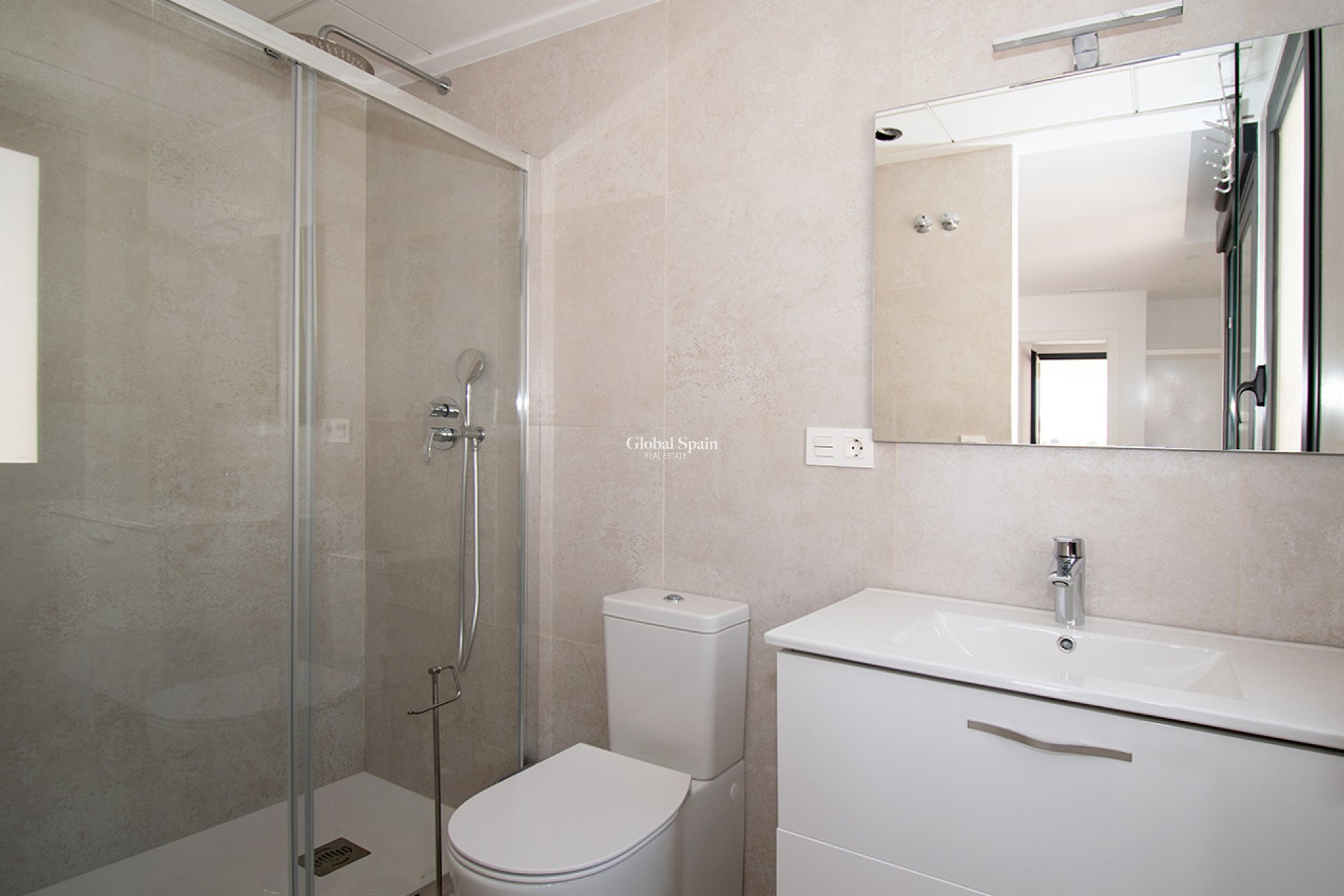 Revente - MAISON -
ORIHUELA COSTA - pau26