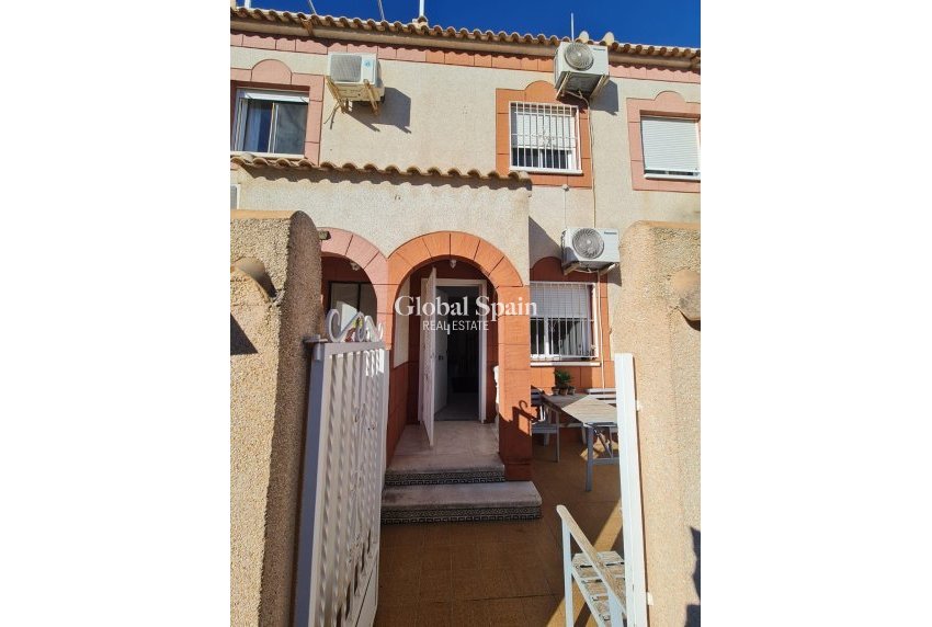 Revente - MAISON -
ORIHUELA COSTA - Playa Flamenca