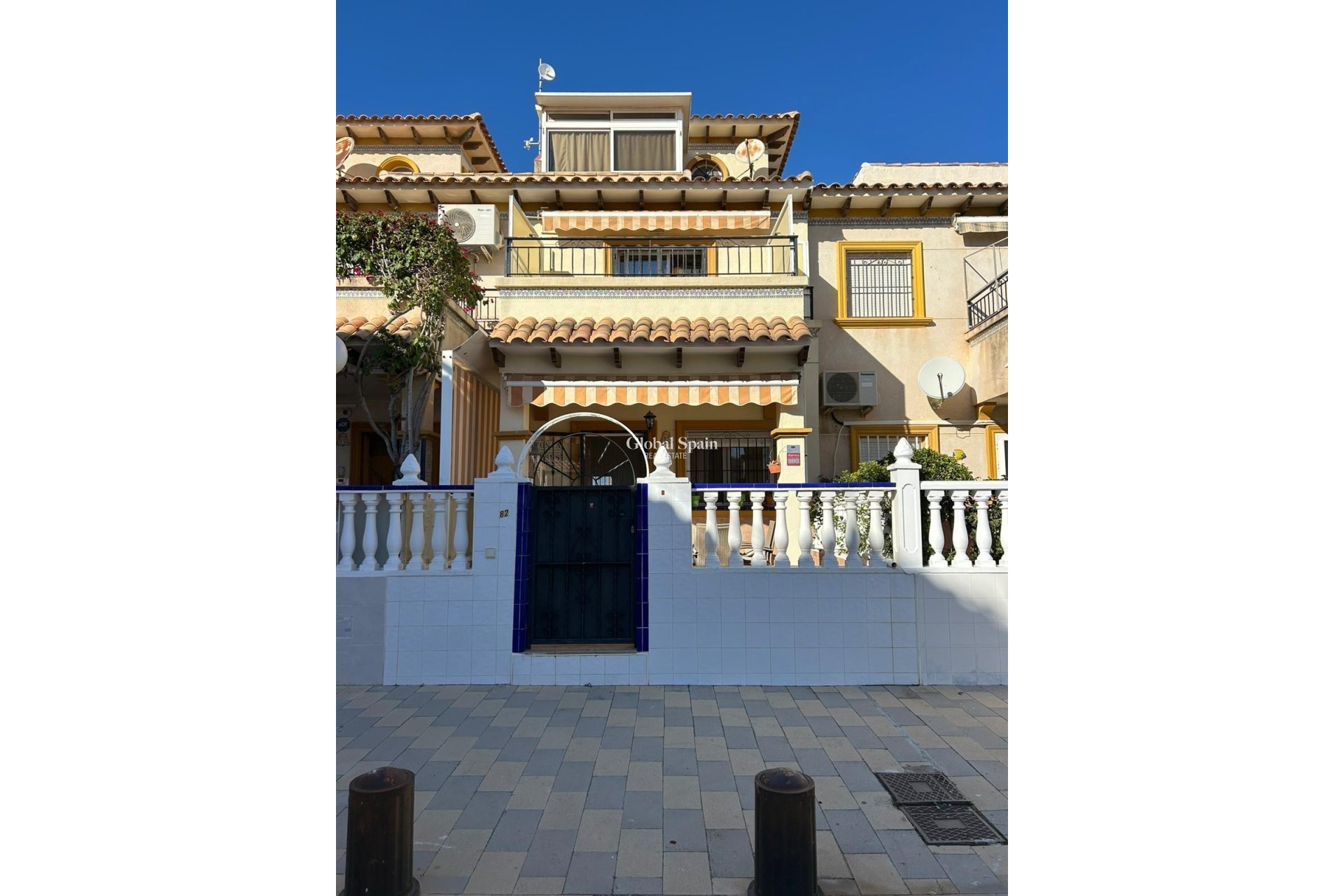 Revente - MAISON -
ORIHUELA COSTA - Punta Prima