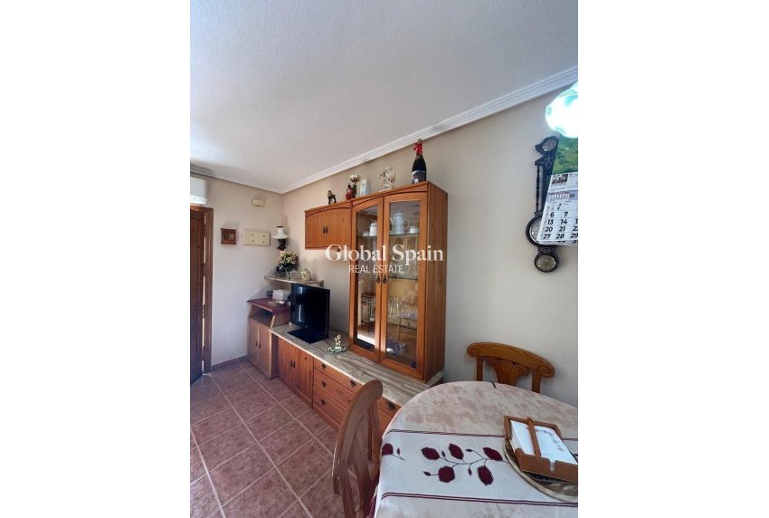 Revente - MAISON -
ORIHUELA COSTA - Punta Prima