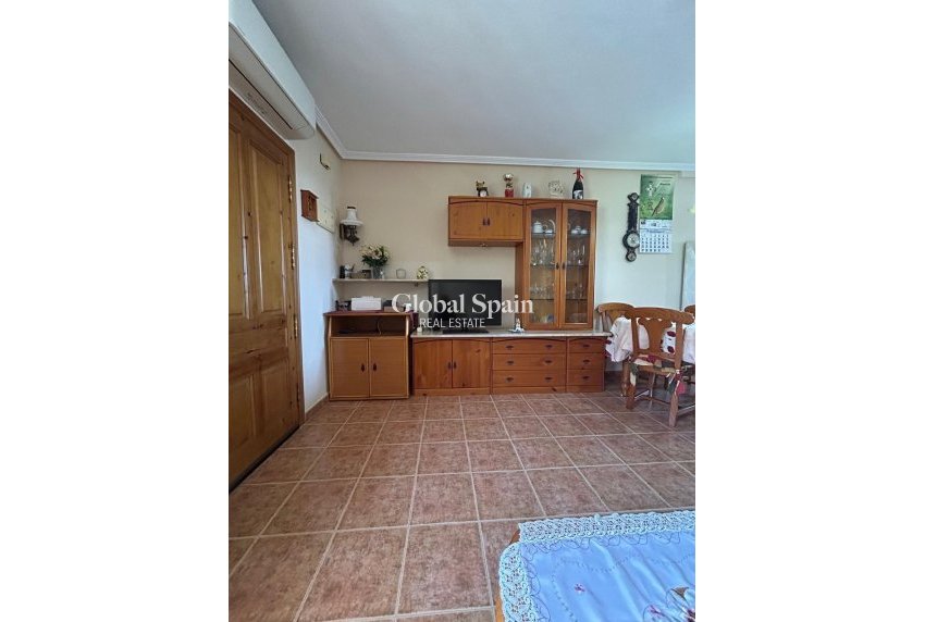 Revente - MAISON -
ORIHUELA COSTA - Punta Prima