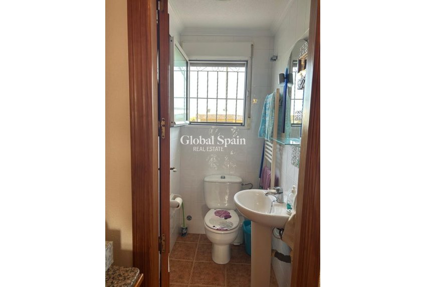 Revente - MAISON -
ORIHUELA COSTA - Punta Prima