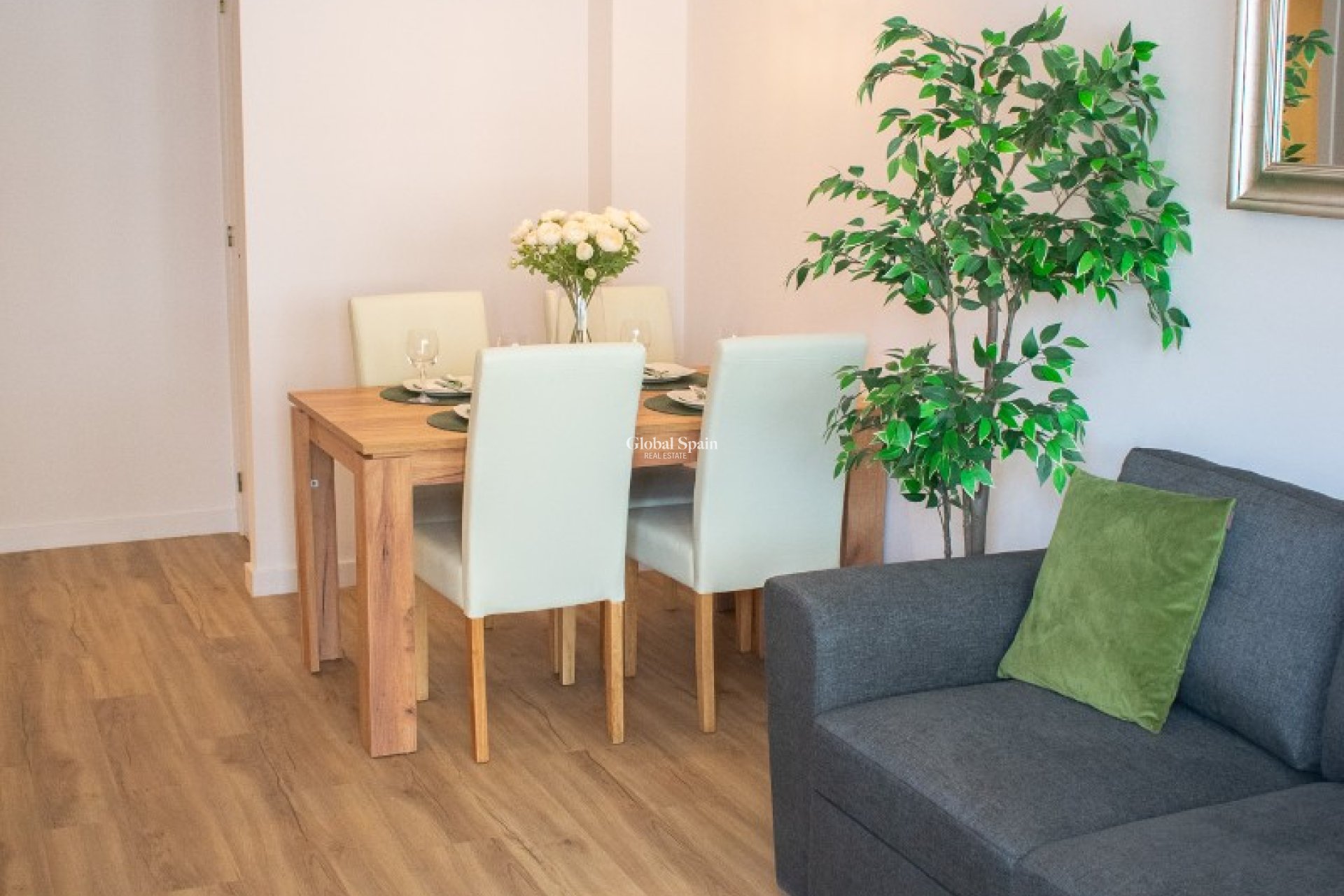 Revente - MAISON -
ORIHUELA COSTA - Punta Prima