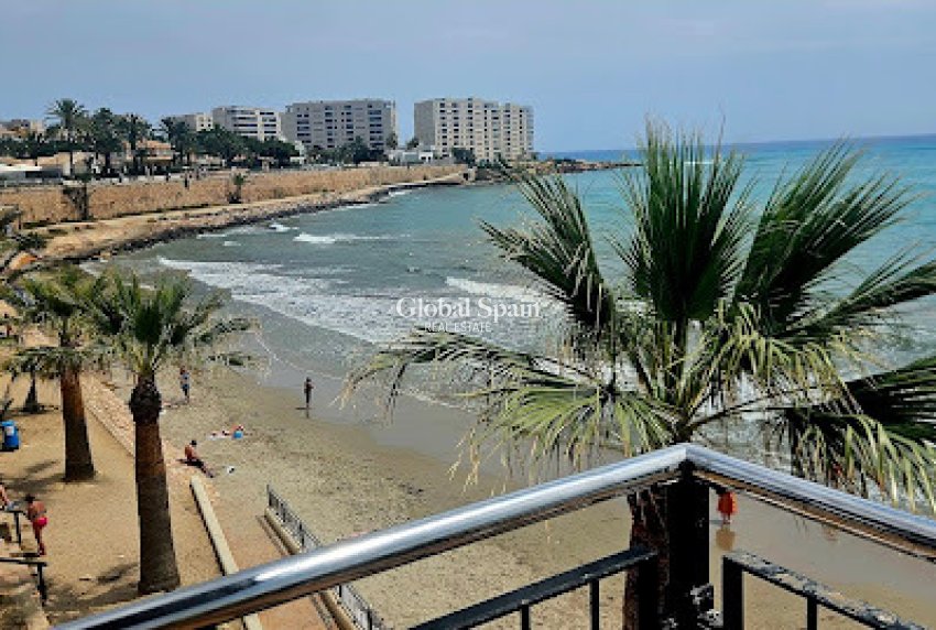 Revente - MAISON -
ORIHUELA COSTA - Punta Prima